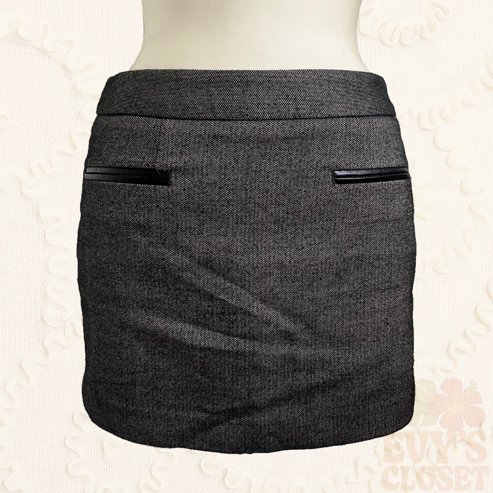 O'stin Studio Gray/Black Mini Skirt Vintage Womens Small